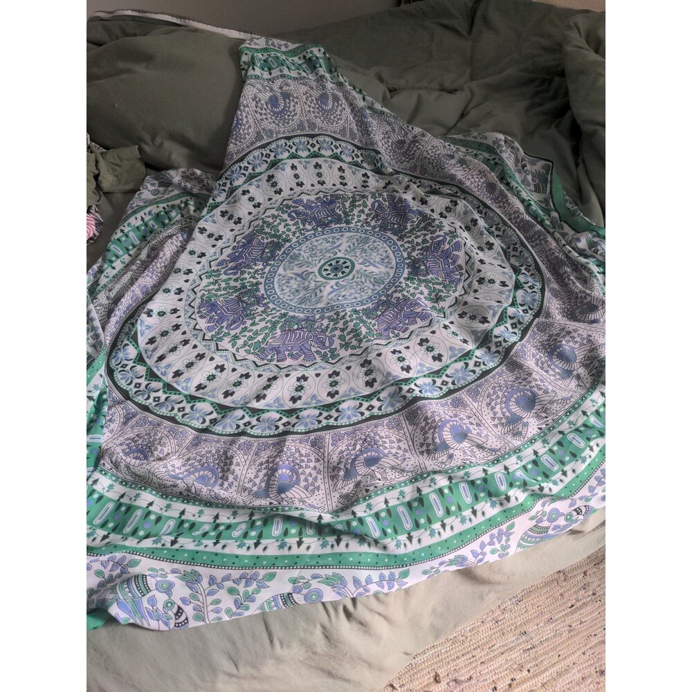 Round scarf